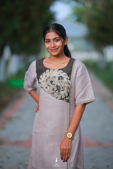 Dusky Beige Kalamkari Panel Kurti