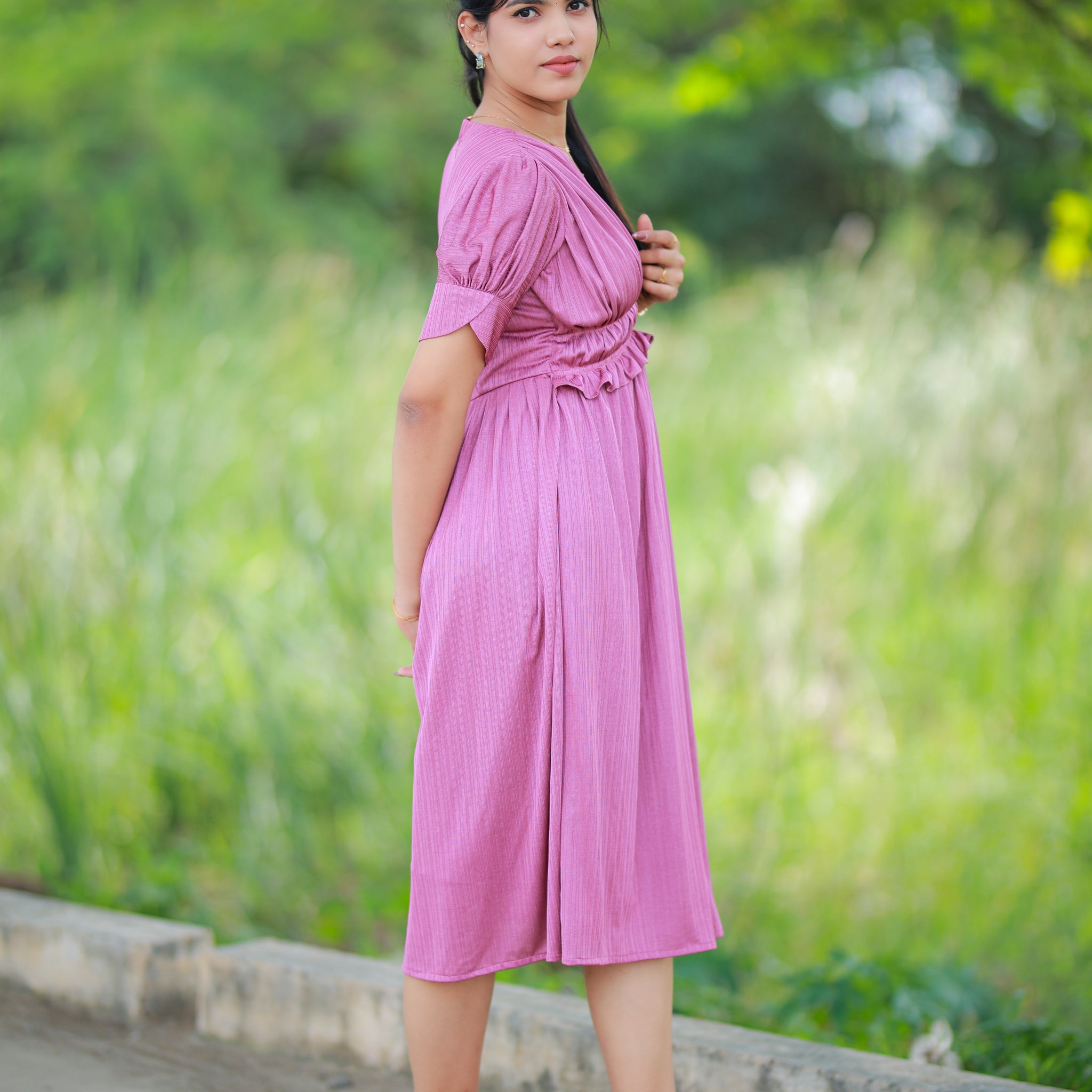 The "Meadow Breeze" Pintuck Midi Dress